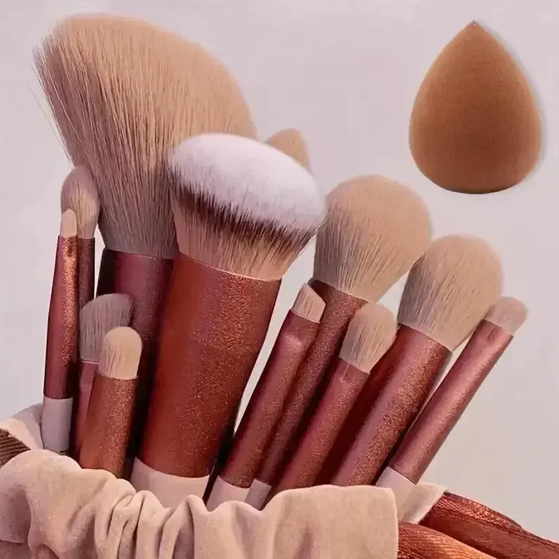 Soft Fluffy Cosmetic Brushes for Foundation, Powder, Eyeshadow & Blending