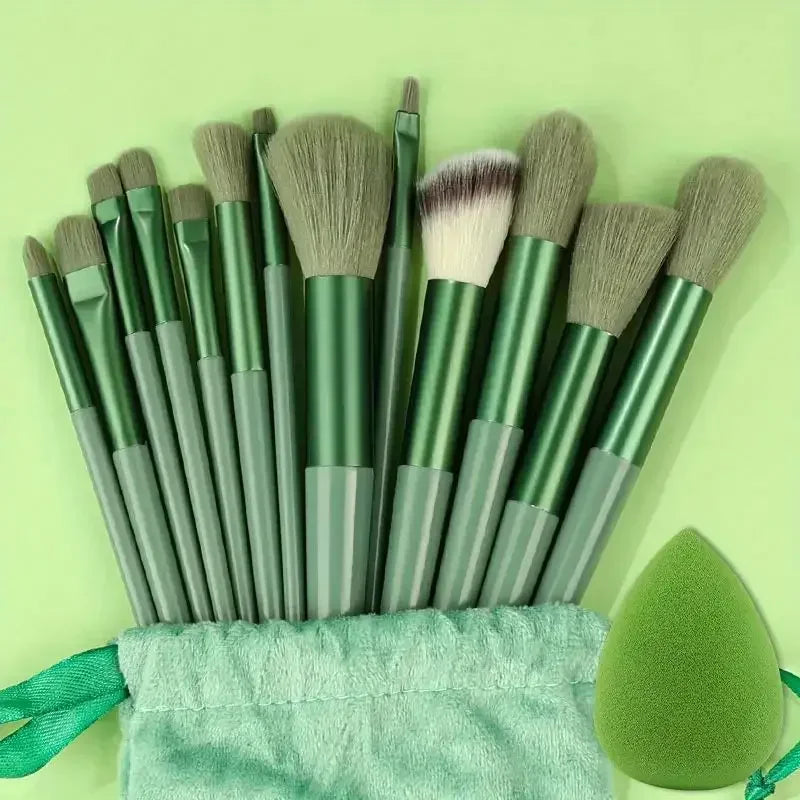 Soft Fluffy Cosmetic Brushes for Foundation, Powder, Eyeshadow & Blending